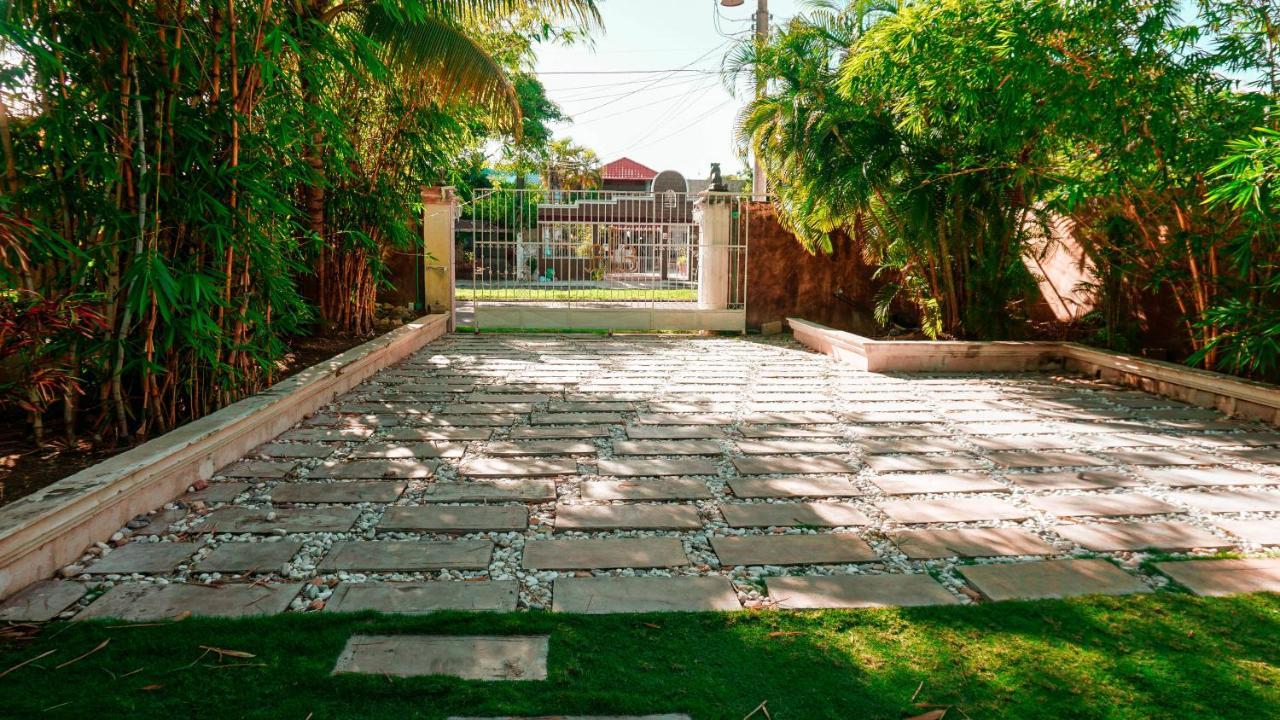Villa Los Aguiluchos Chetumal Exterior foto